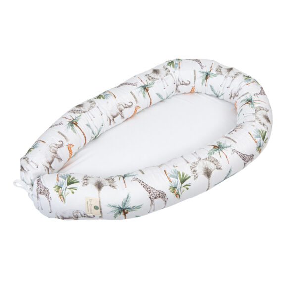 Cuna nido para bebé África