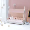 Cama cabaña Montessori Homy XL blanca textil flores rosa 90x200