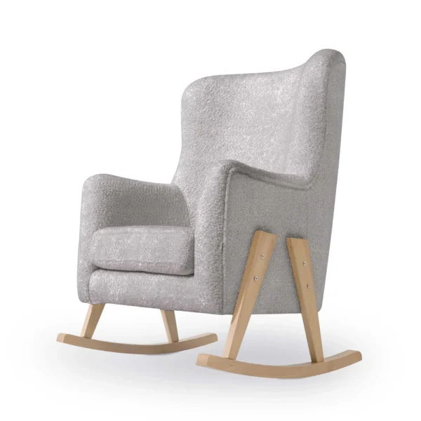 Sillón de lactancia Glam con patas madera en borreguito
