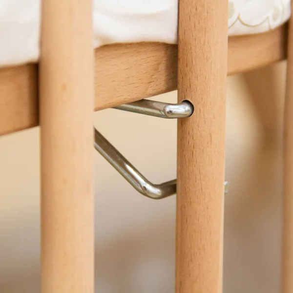 Cuna Simona Detalle Ampliado Cuna Simona Detalle Ampliado