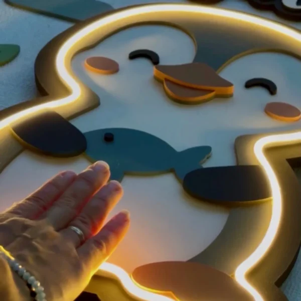 Lámpara infantil Pingüino en la oscuridad Lámpara infantil Pingüino en la oscuridad